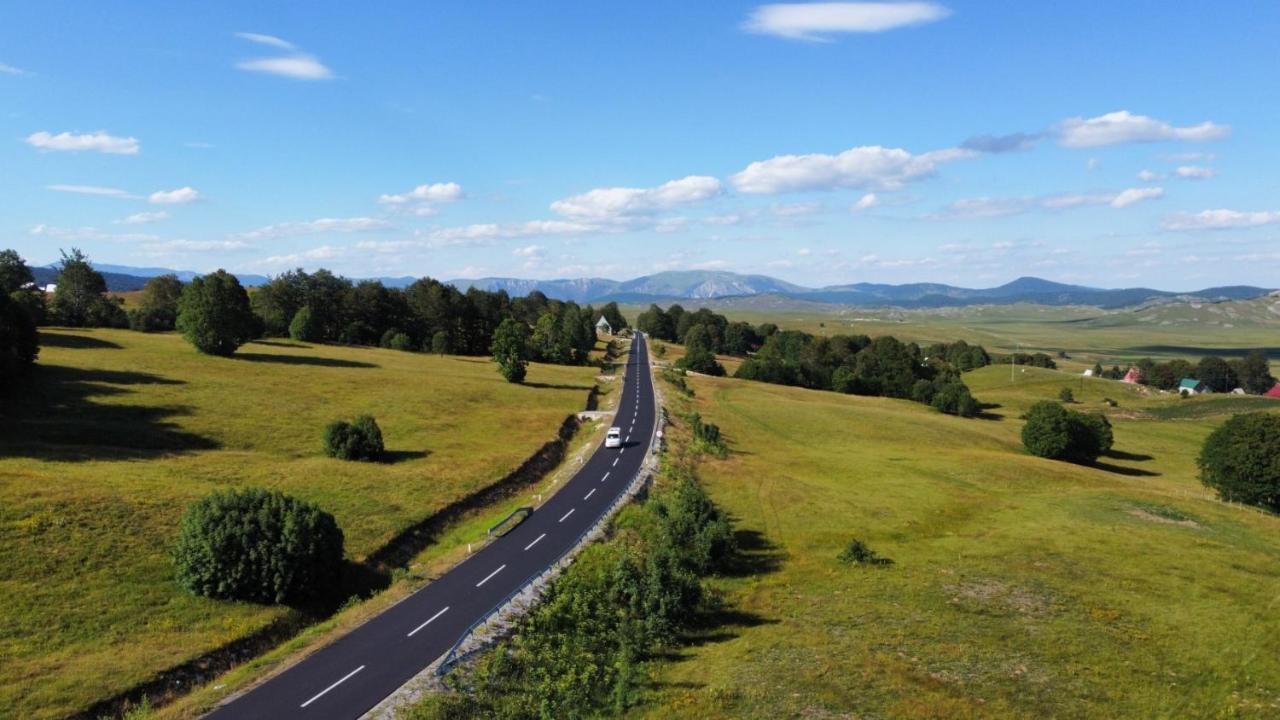 Vila Durmitor Nest Krstajic 자블야크 외부 사진