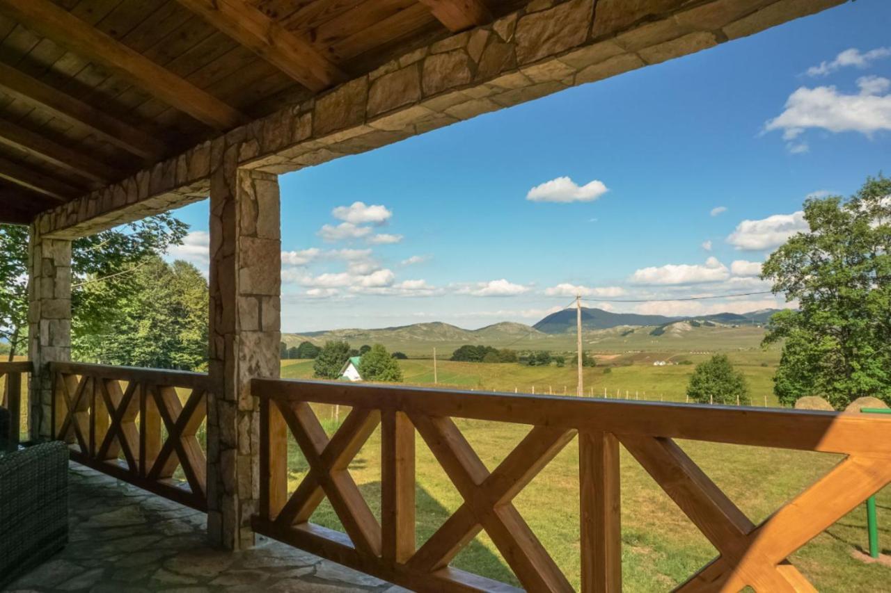 Vila Durmitor Nest Krstajic 자블야크 외부 사진